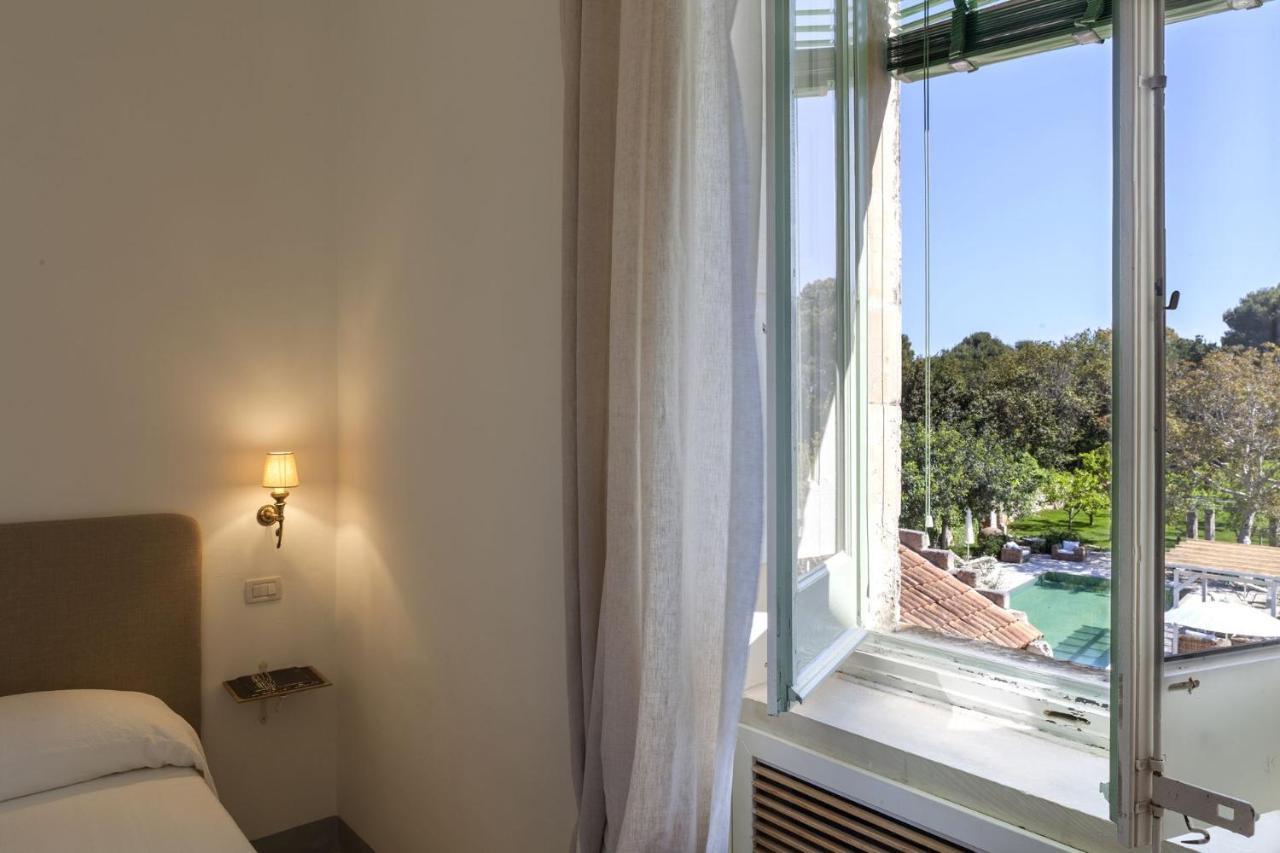 Palazzo Siena - Home & More มิแนร์วิโนดิเลชเช ภายนอก รูปภาพ