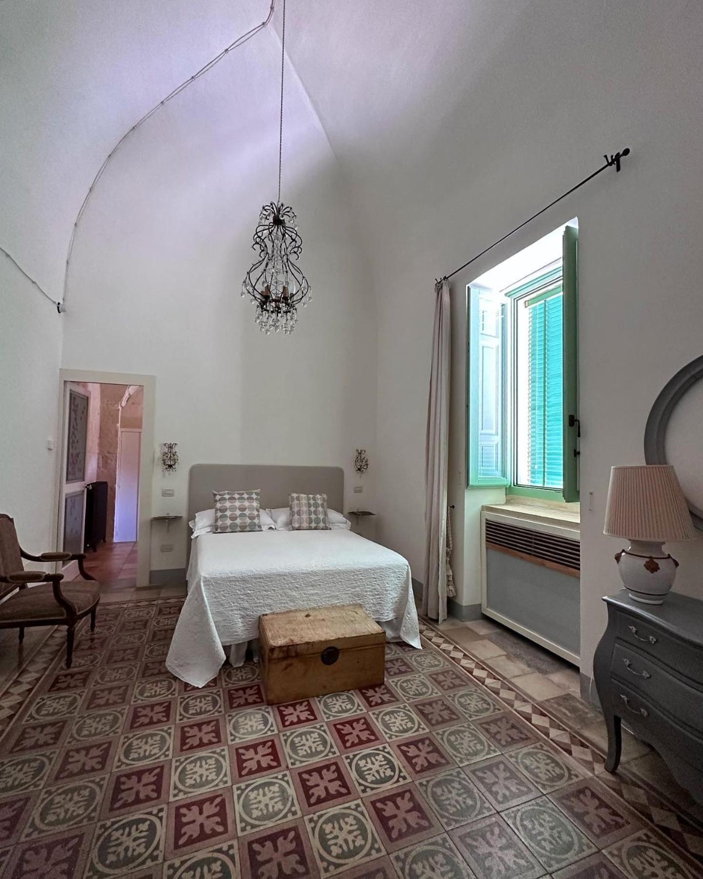 Palazzo Siena - Home & More มิแนร์วิโนดิเลชเช ภายนอก รูปภาพ